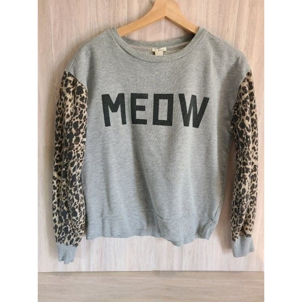 Forever 21 Meow Sweatshirt Juniors M Gray Cat Graphic Leopard Sleeve Pullover